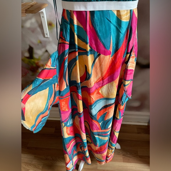 Nicole Miller New York Satin Abstract Print Maxi Dress Size M Sleeveless - Picture 5 of 5